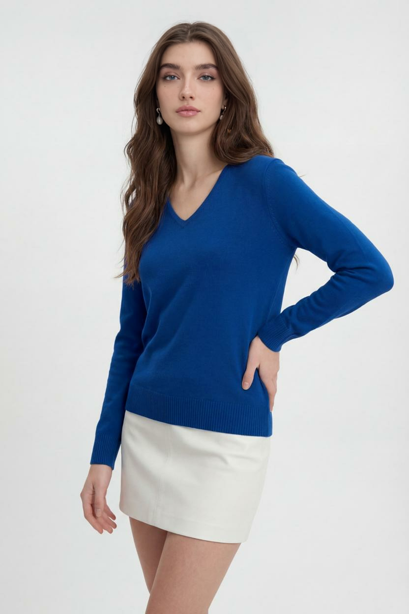 Women's V-Neck Sweater Relaxed Fit Long Sleeve Casual Everyday Wear