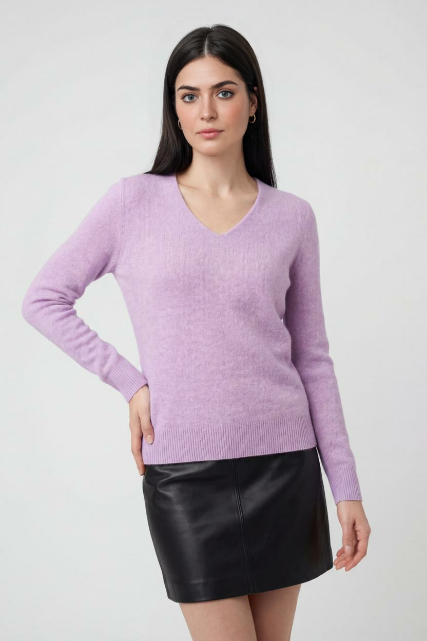 Women's V-Neck Sweater Relaxed Fit Long Sleeve Casual Everyday Wear
