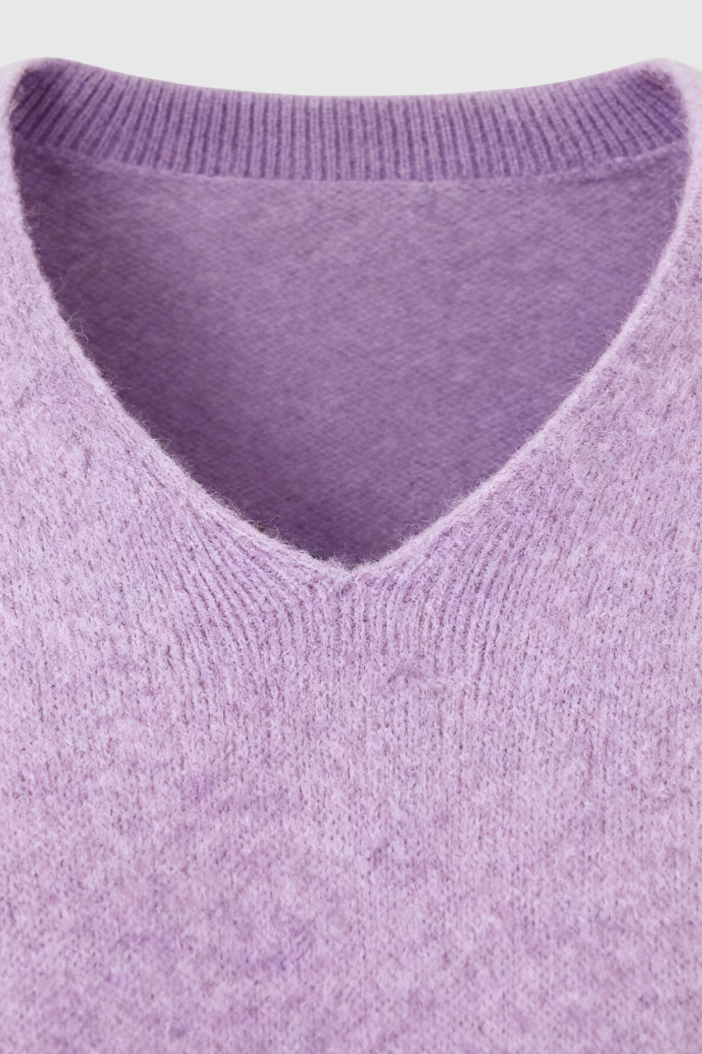 Women's V-Neck Sweater Relaxed Fit Long Sleeve Casual Everyday Wear