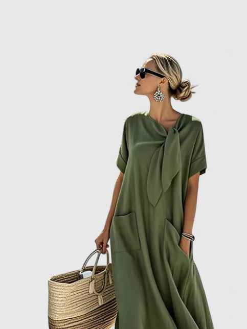 Women's Fit Sleeveless Midi Dress