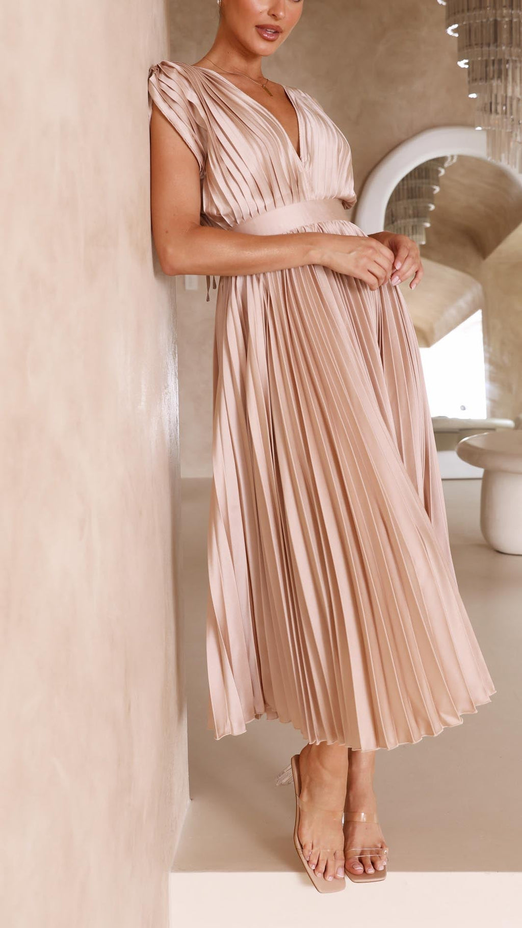 Women's Pleated V-Neck Midi Dress