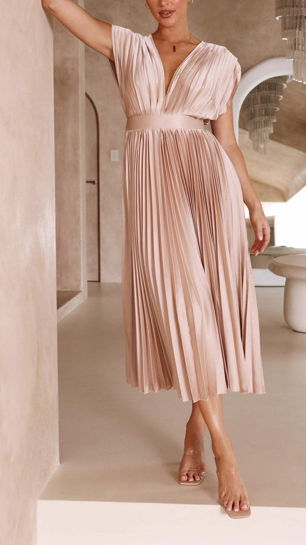 Women's Pleated V-Neck Midi Dress