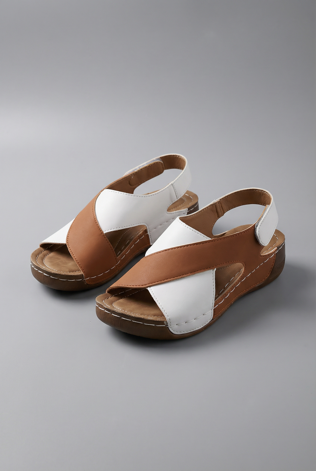 Women's Contrast-Trim Wedge Sandals with Crisscross Straps