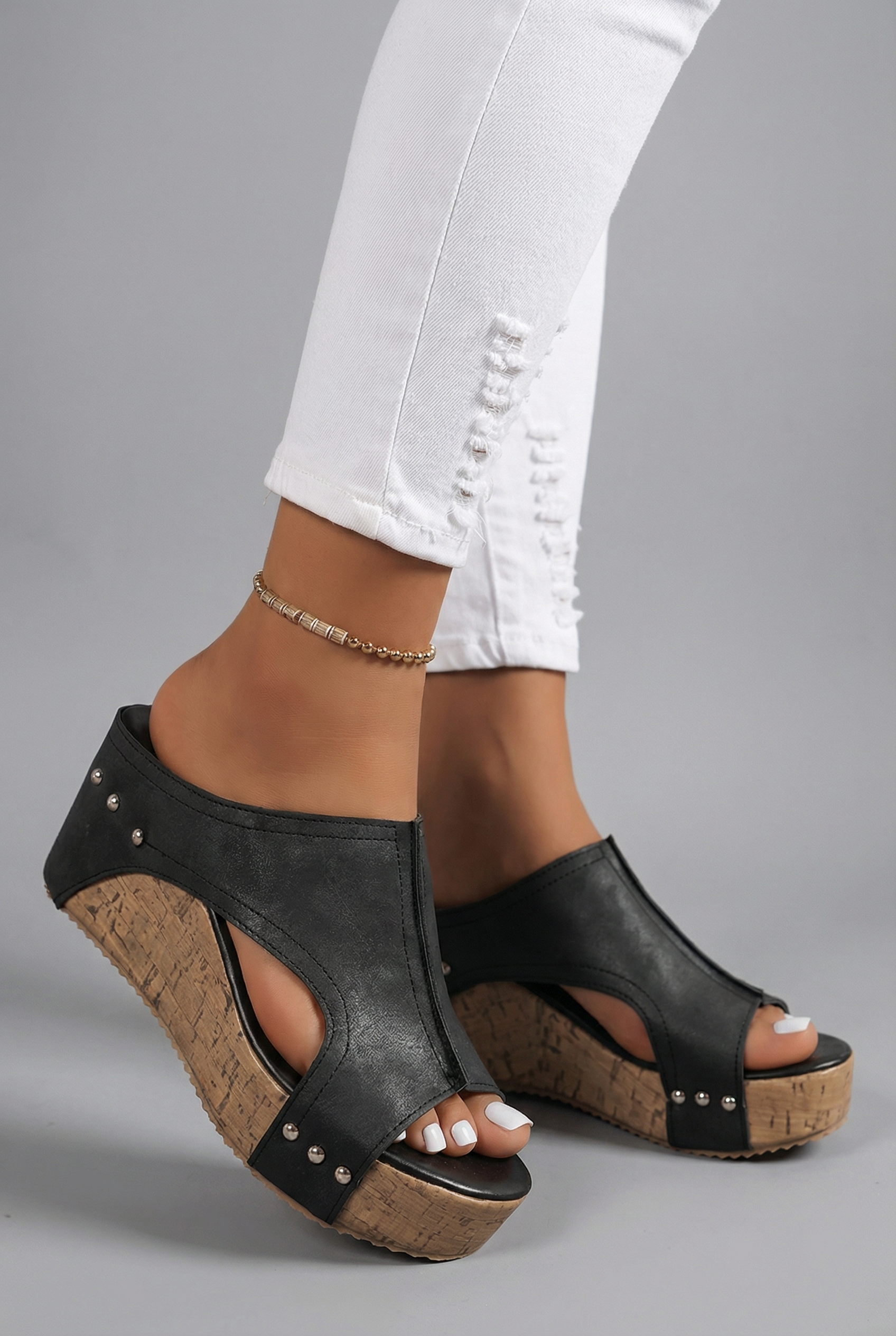 Women's Retro-Inspired Platform Wedge Slip-On Open-Toe Sandals